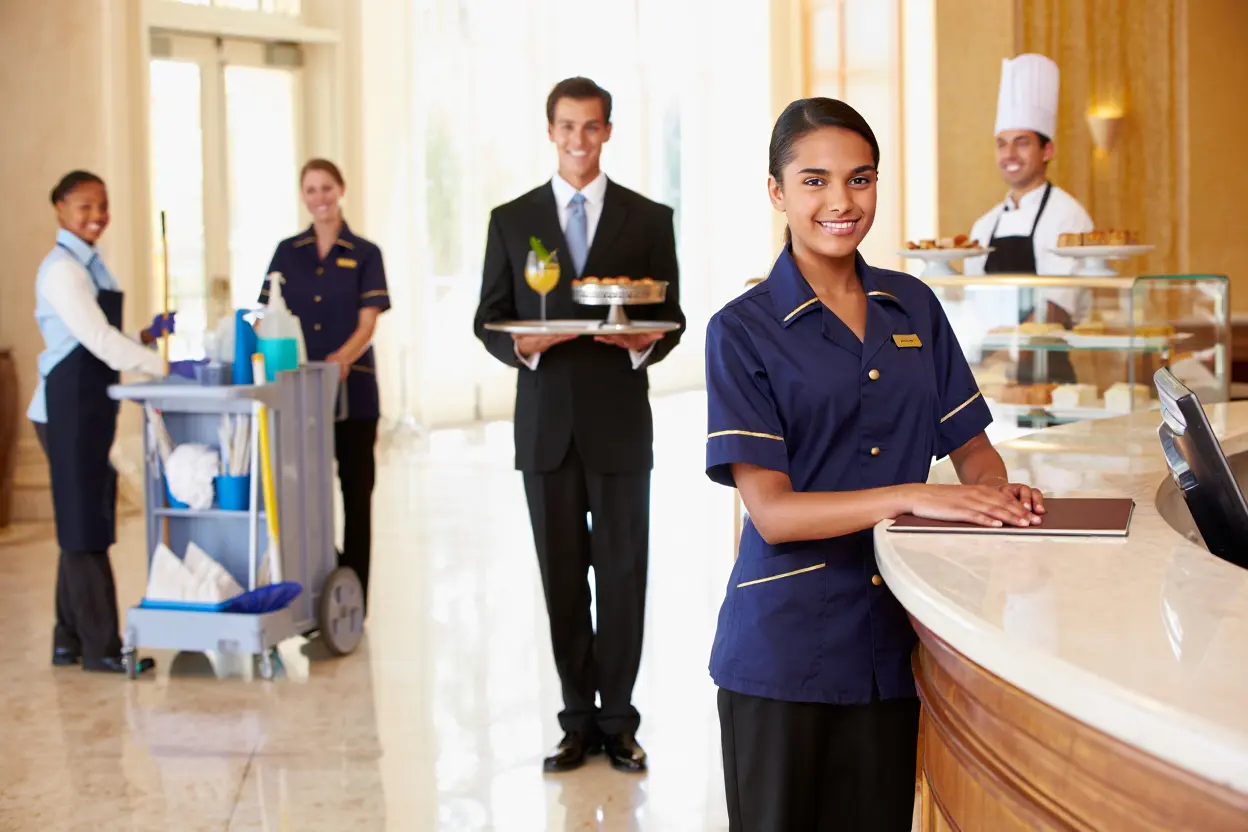 Équipe de professionnels en hôtellerie